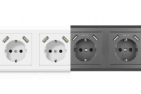 enchufes de superficie dobles gris